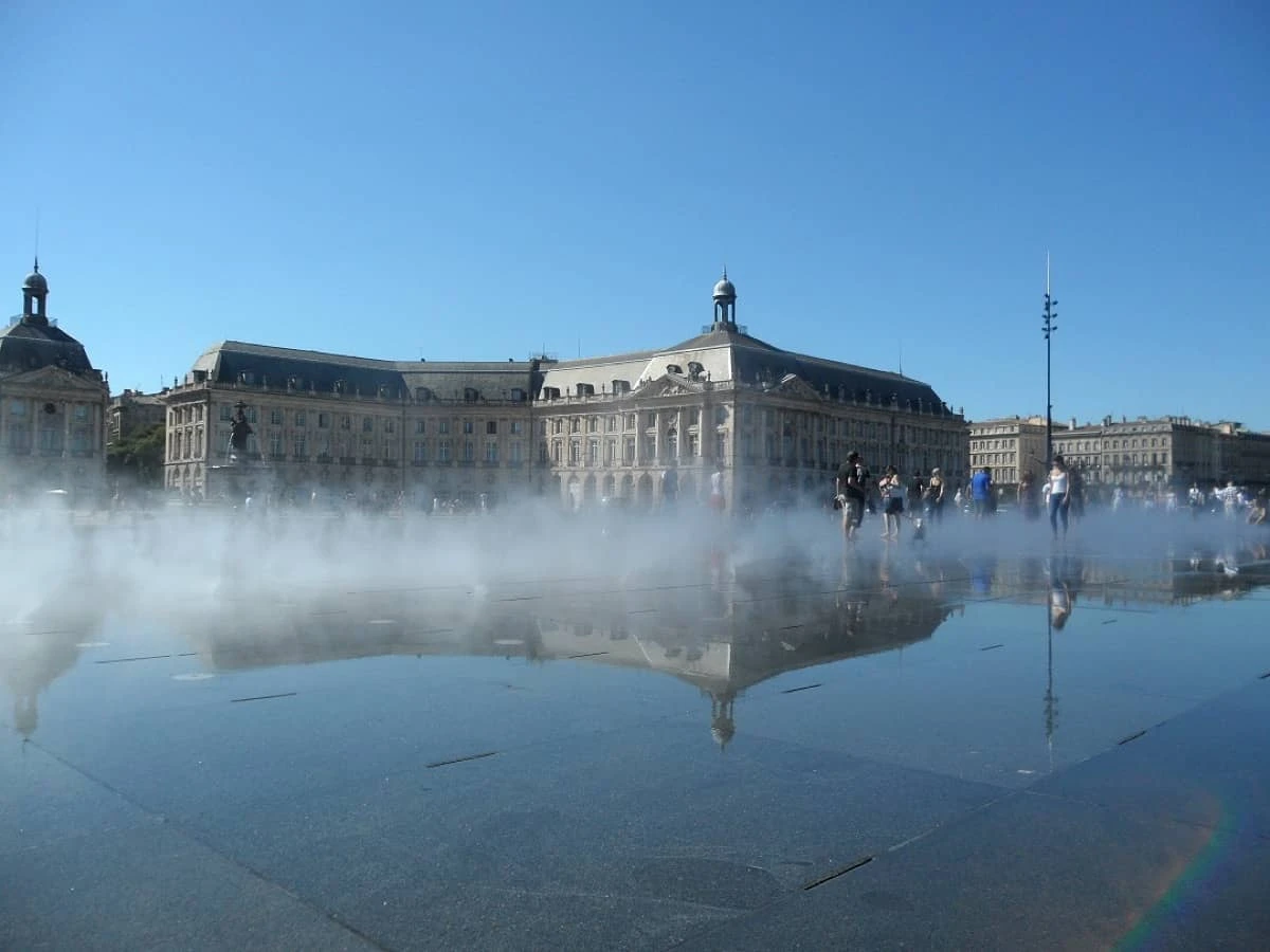 bordeaux-vineyards-route-des-grands-crus